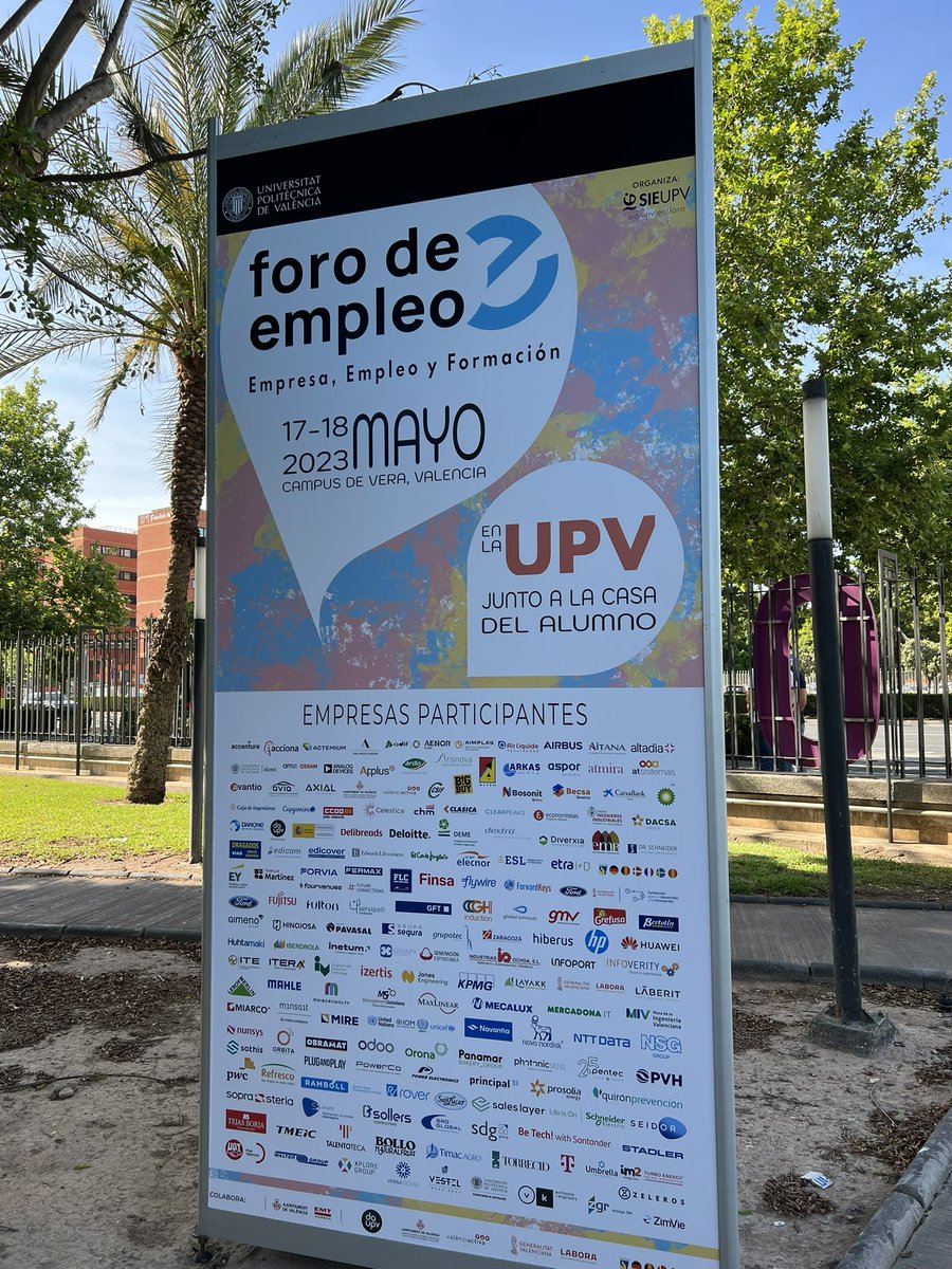 edicomgroup_HR's tweet photo. ¡Nos espera un gran día!
#FOROeUPV allá vamos. 🙌🏼
Nos vemos en el stand 6. 😉
#UPV #TopTechTalent @upvsie https://t.co/UnlO9p2Edg