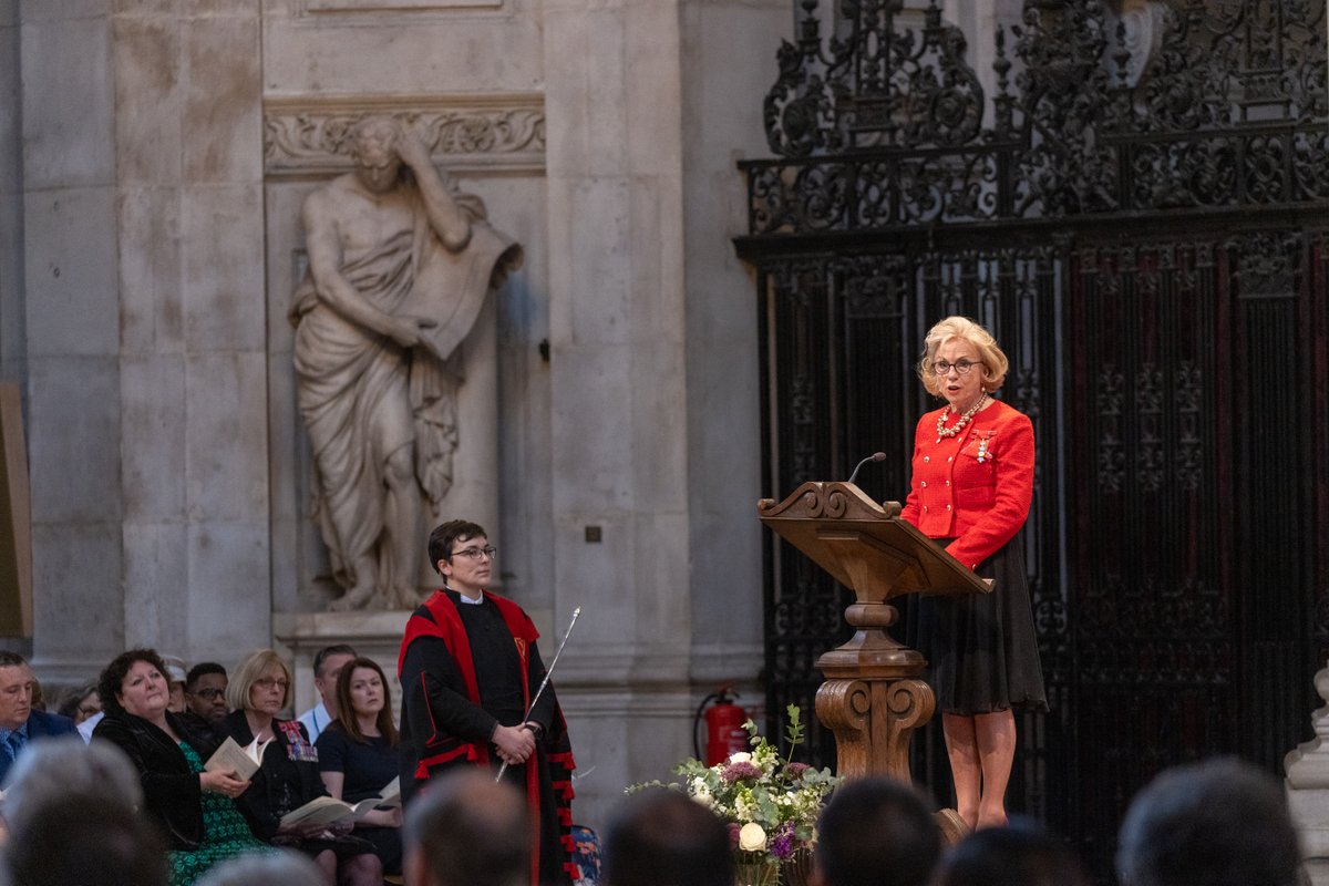 FNightingaleF's tweet photo. ⭐️Thank you to everyone who attended #FNFStudents Day and the 58th Florence Nightingale Commemoration Service yesterday. It was a truly incredible day. We love seeing all your photos, and here are some official ones for you to enjoy. Look out for our reflective #blog coming soon. https://t.co/zLHRYmF8yV