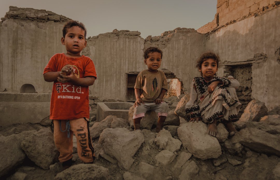 Old Town Gwadar.
Balochistan
.
.
.
@shahid__majeeed 
.
 
.
#gwadar #old #town #city #landscapephotographer #like #light #streetphotography #streetlensmag #life_is_street #soul #message #Balochistan