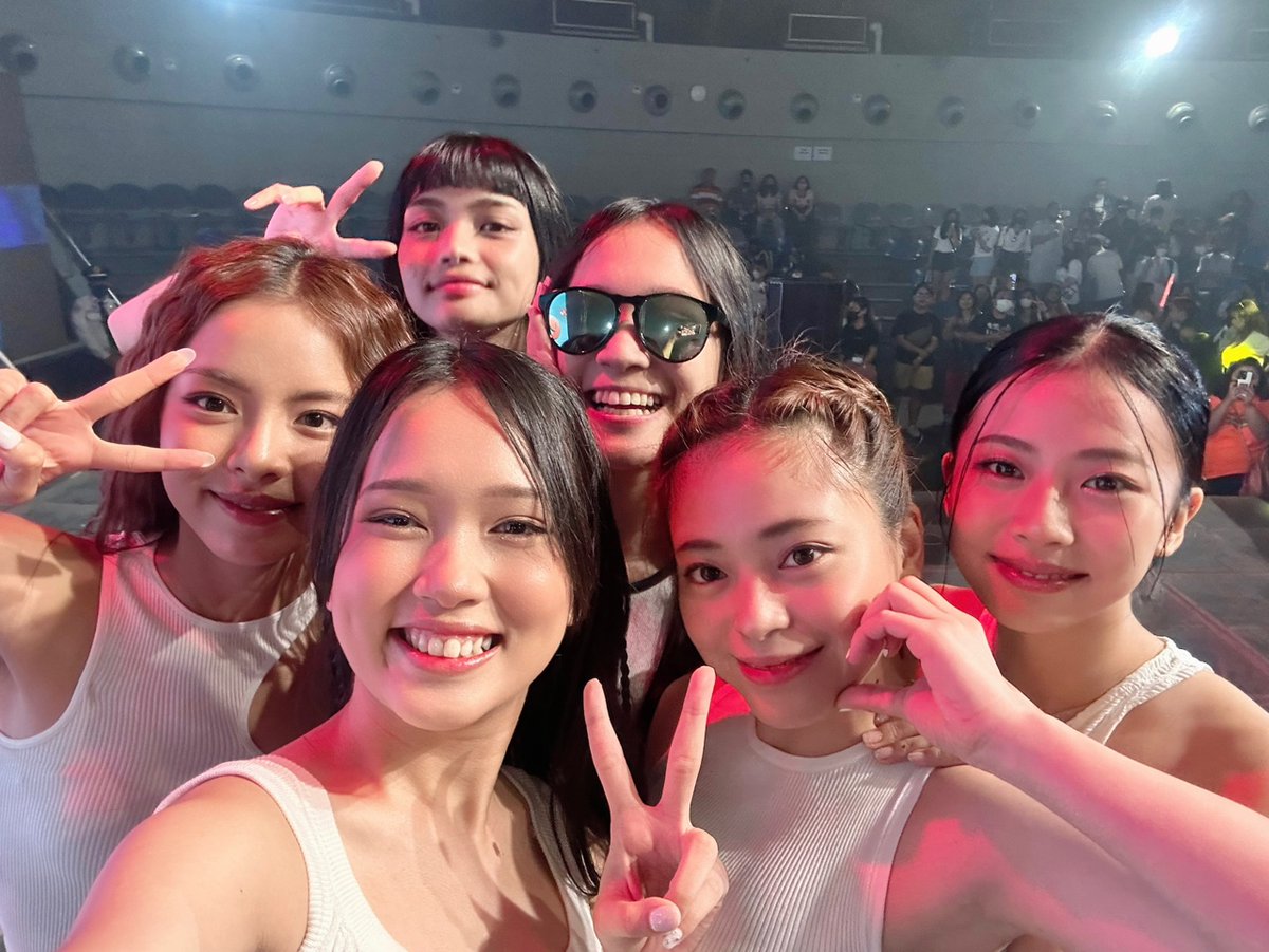 ygig_official's tweet photo. WEGO! How have you been?
Do you know that every Wednesday is a step closer to something we should keep an eye out on? π
#WEGOWednesday #YGIG #YouGoIGo https://t.co/oj5LTYtL12