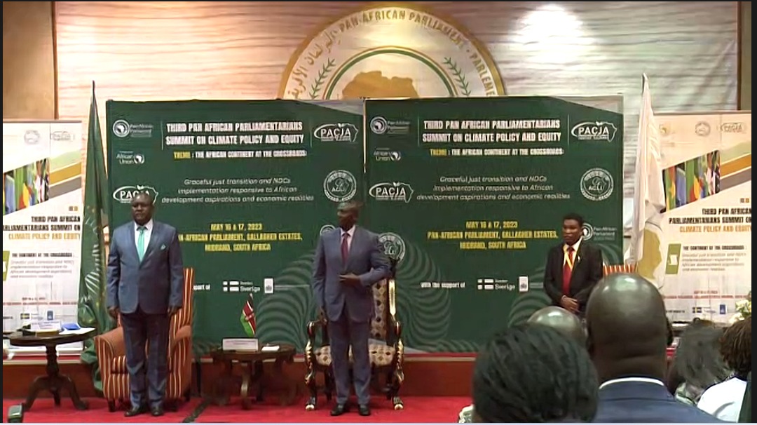 IanNWachira's tweet photo. 'Achieving net zero by 2050 is imperative for human survival'
President's @WilliamsRuto remarks at #PAPSummit2023 #PAPClimateSummit #ClimateActionNow
#EquitableClimateFuture #ClimatePolicyAfrica #PanAfricanClimateAction #ClimateEquityNow https://t.co/LxdSzqlDdN