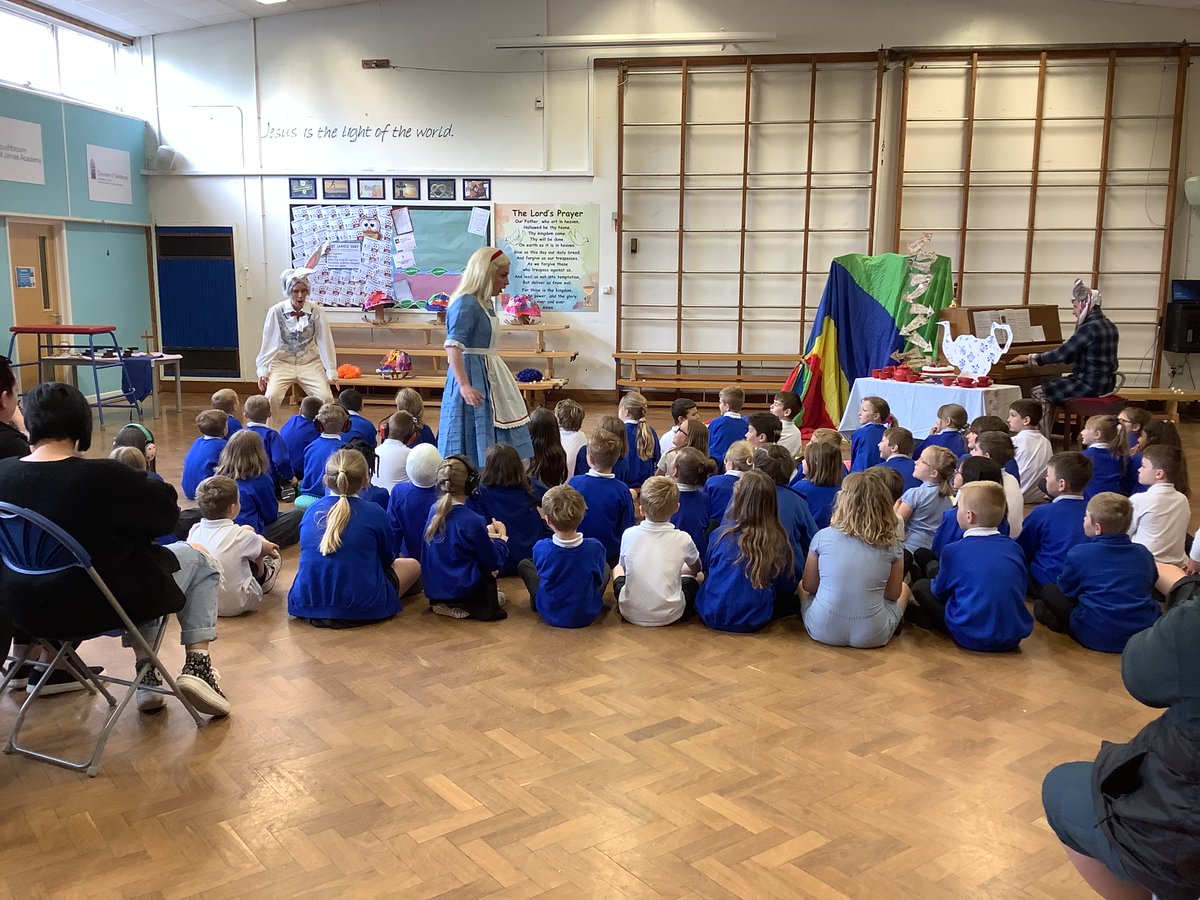 SouthbroomStJ's tweet photo. Year 3 and 4 are ready to perform with @if_opera this morning! We are all so excited to watch and perform Alice in Wonderland! #stjamesway #flourish🌱 https://t.co/DGIRBfJNlR