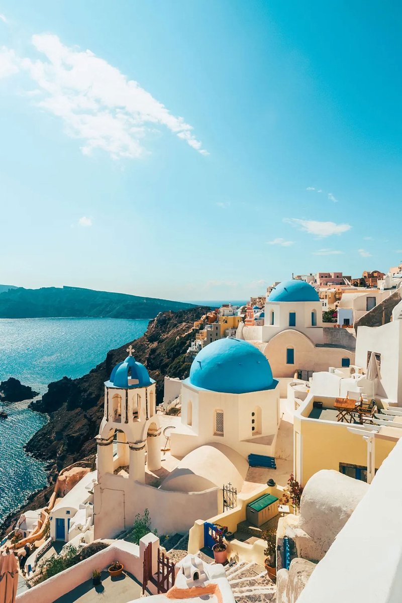 cntraveller's tweet photo. The 26 prettiest Greek islands everyone should have on their bucket list. https://t.co/EoMTo3l9Xz https://t.co/6keeSE3u8X
