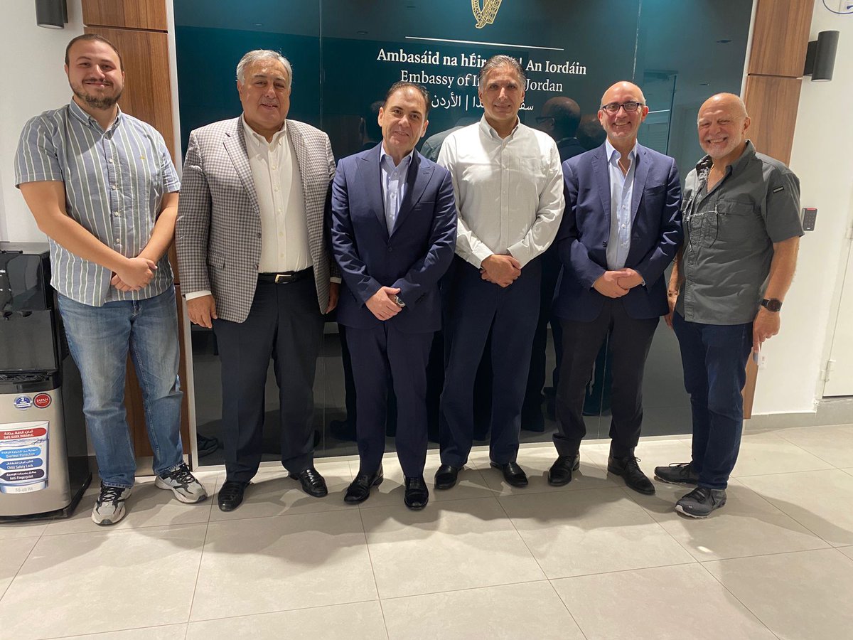 JIBAssociation's tweet photo. A productive steering committee meeting yesterday !
Highlights of the meeting were: JIBA plans for 2023 and the upcoming visit to the Dublin tech summit !

#JIBA #INVEST #IRELAND #JORDAN #BUSINESS https://t.co/lzE2X2sJP7