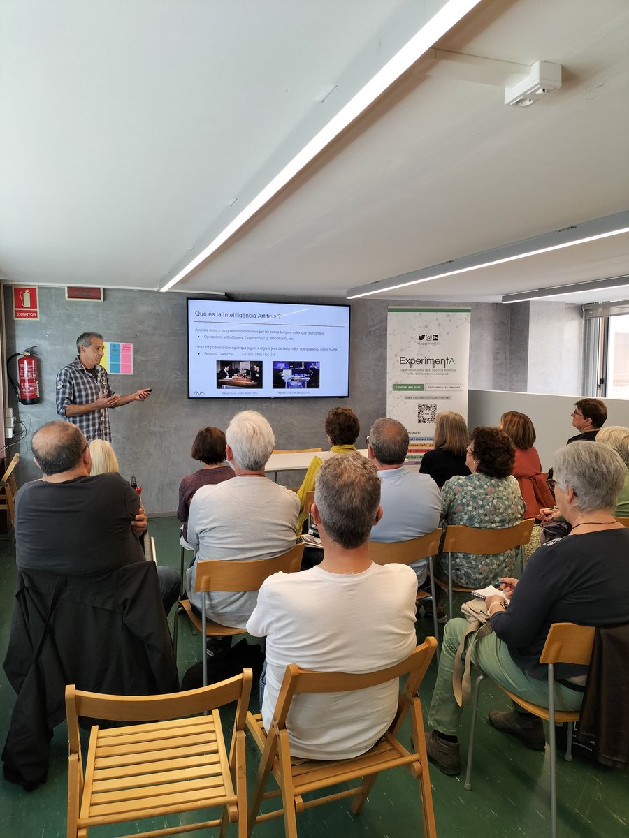 CVC_UAB's tweet photo. Tot preparat! 

Comença la sessió 2️⃣ d'#ExperimentAI a la #bbcnsofiabarat! 

➡️ Explorem el passat amb #Intel·ligènciaArtificial

No heu pogut assistir a la sessió? Doncs no us perdeu aquest fil on anirem explicant tot el que passa! 👇 https://t.co/CccuxK09Pc