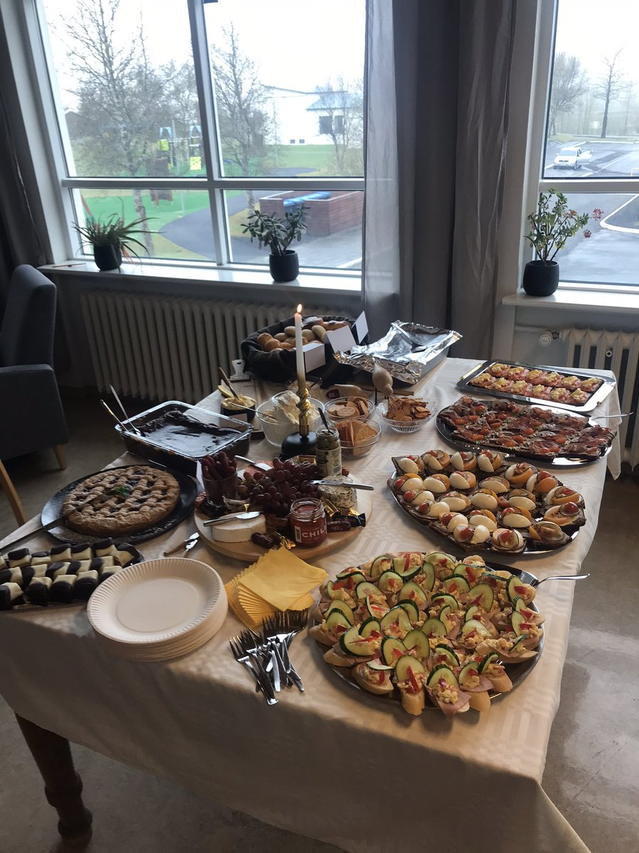 Verkgreinakennarar buðu upp á morgunverð🤩👏 #Reykholtsskóli #menntaspjall