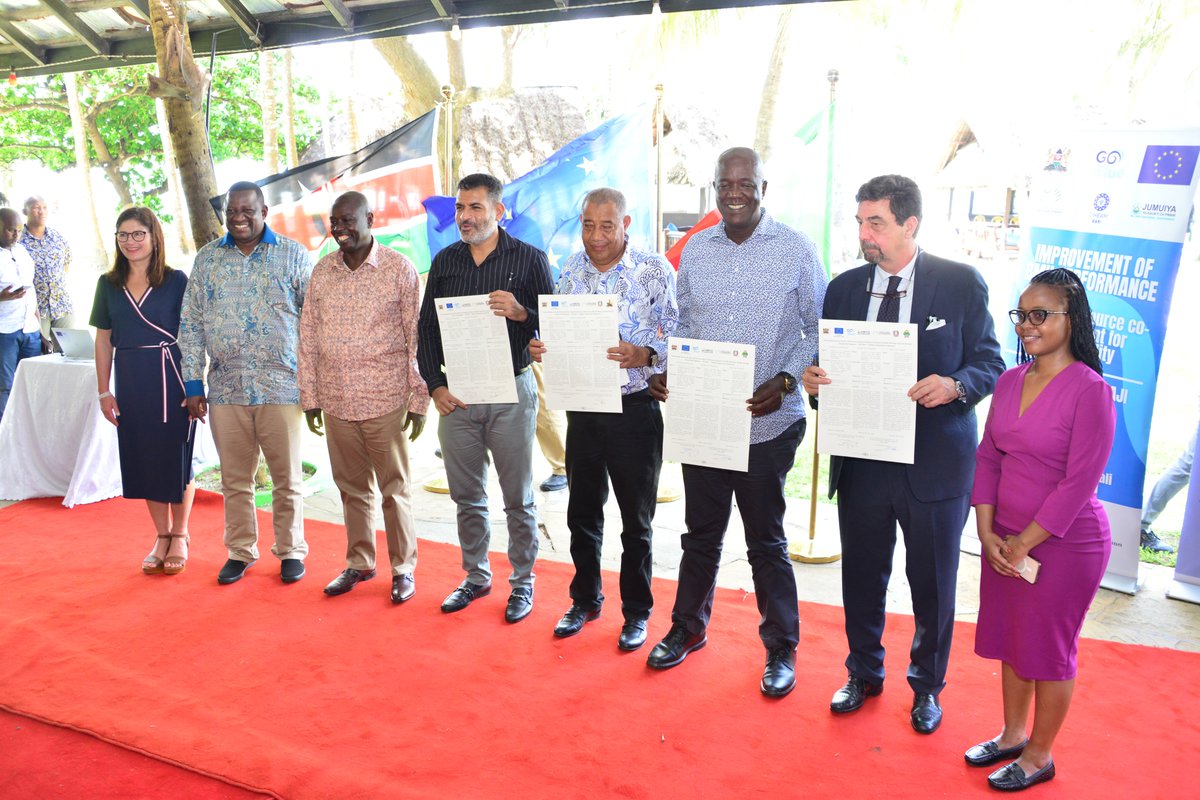 EUinKenya's tweet photo. This occasion was graced by Kenya’s Deputy President @rigathi, Governor of Mombasa @A_S_Nassir, Governor of Lamu #IssaTimamy, Governor of Kilifi @GideonMungaroM #FatumaAchani, CS for Blue Economy @Waziri_Mvurya & PS for #BlueEconomy #BetsyNjagi. #Sustainability #EuropeinKenya https://t.co/ka6BCz8nwx