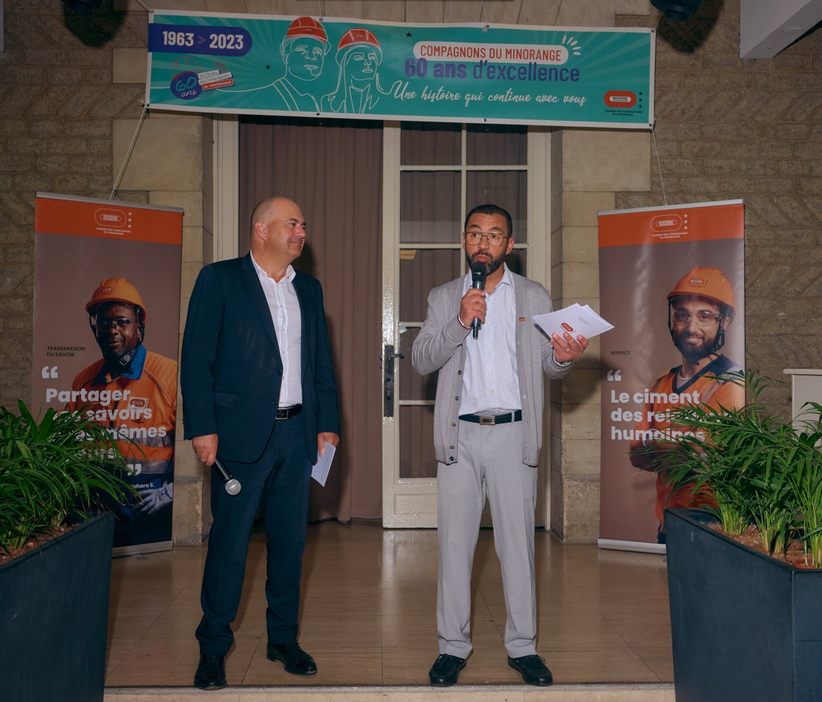 KricheRachid's tweet photo. 📝L’histoire des #Compagnons du #Minorange continue de s’écrire avec vous et les 201 Compagnons du Minorange et 9 pépins de l’Ordre.
Merci à nos dirigeants, encadrement et maîtrise, pour maintenir un Ordre élitiste. 👋 @GroupeBouygues @Bouygues_C @philippe_jouy @denis_fabrice https://t.co/bUVwzNtnpO