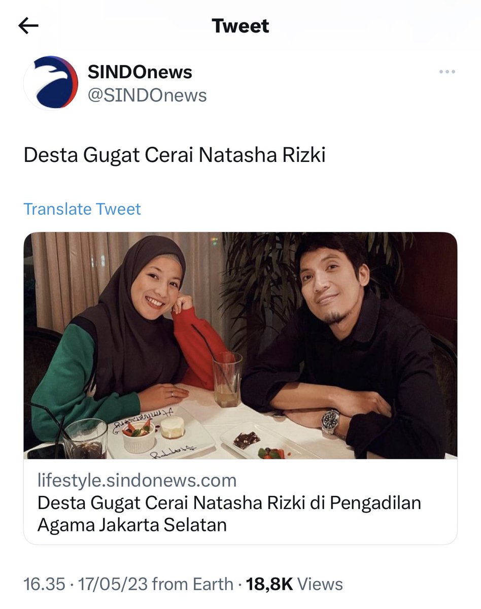 Desta klo lagi ngelucu tuh beneran yang lucu banget, sekalinya serius kok gini banget sih dah. 😩