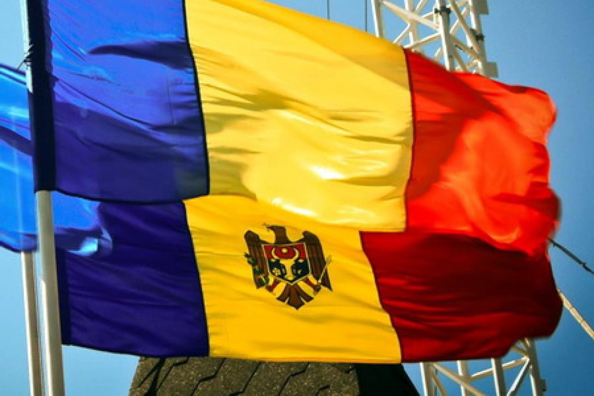 RRInternational's tweet photo. Ministrul dezvoltării Cseke Attila a participat, astăzi, la #Iaşi, împreună cu Veronica Sireţeanu, ministrul finanţelor publice din R. Moldova, la #conferinţa de lansare a #Programului Interreg NEXT România - Republica Moldova, pentru perioada 2021-2027. (1/2) https://t.co/OCE3V3drPw