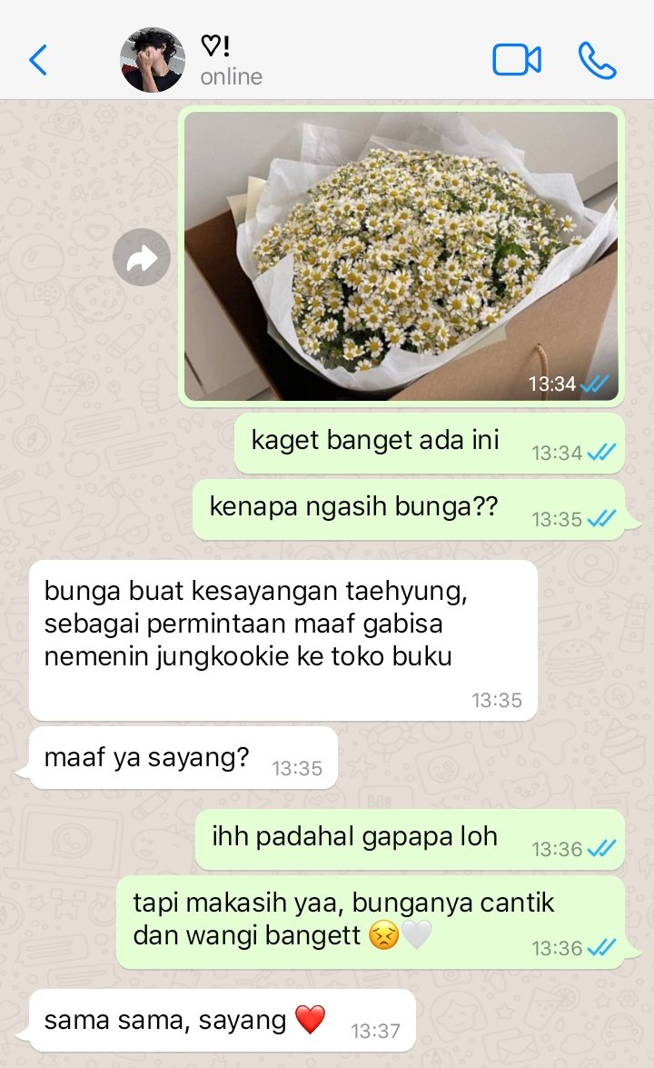 remochies's tweet photo. taekook sometweet au
      — menurut kamu aku ini siapa? https://t.co/iZbr3XwW7d