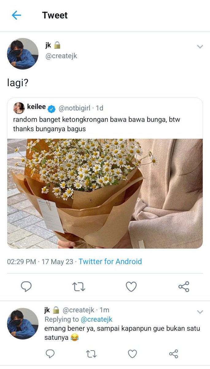 remochies's tweet photo. taekook sometweet au
      — menurut kamu aku ini siapa? https://t.co/iZbr3XwW7d