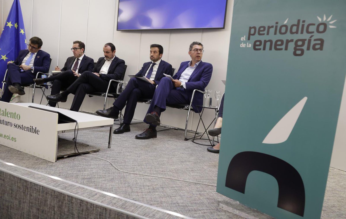 Santiago Rodríguez, CEO de @Ingenostrum_ “El consumidor final necesita precios y los países necesitan seguridad energética' #forotransicion23 #GasesRenovables #CombustiblesRenovables #Hidrogeno