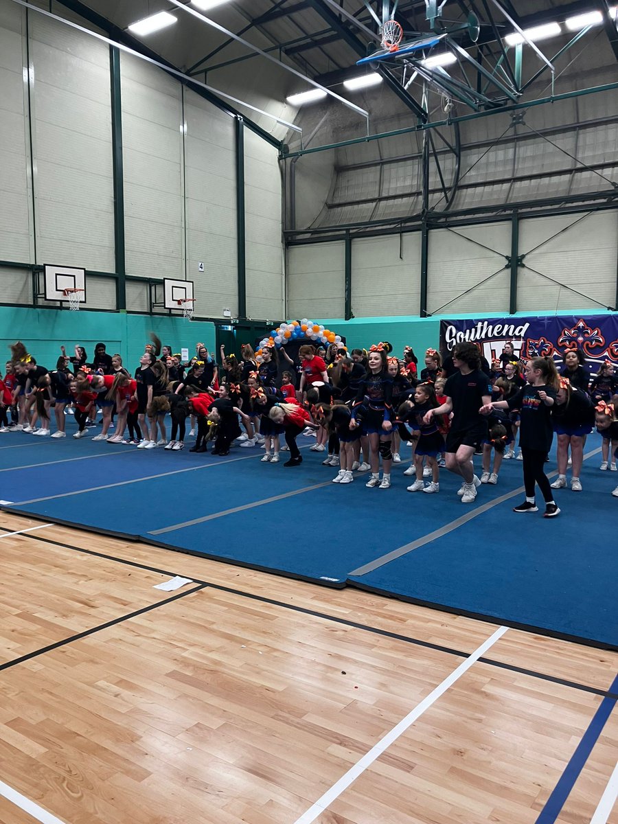 Wow!! Thank you @southendelitesportsacademy for putting together this fantastic cheerleading event and raising funds for Lennox! All of you did amazing - what a talented bunch 😍👏 #cheerleading #charityevent #ukcharity #fundraising #childhoodcancer #childhoodcancerawareness