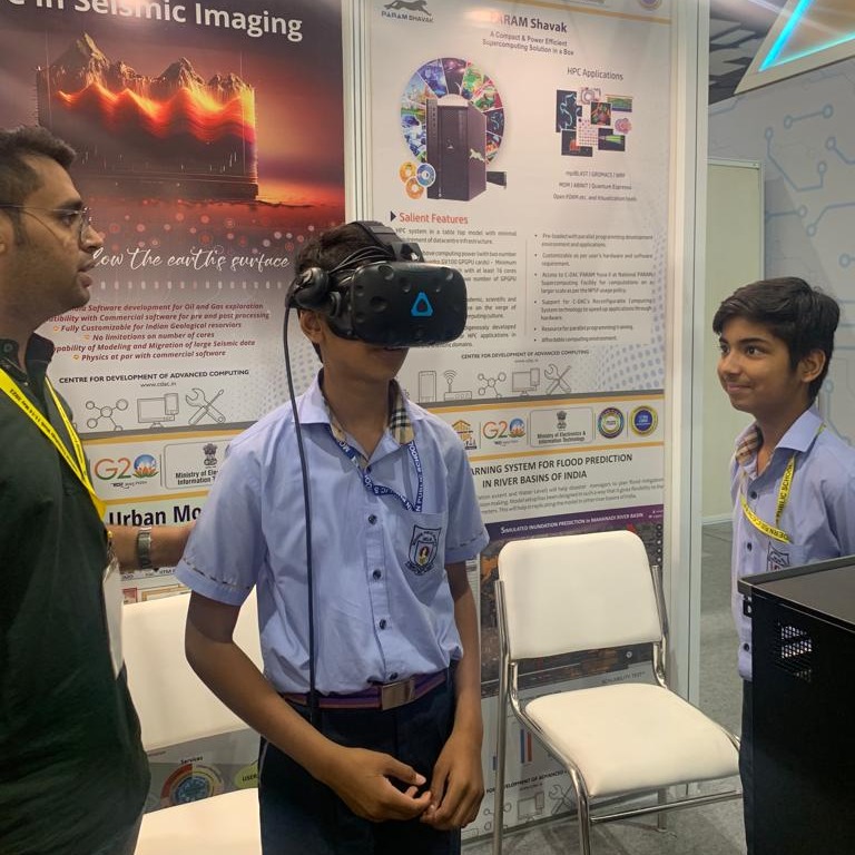 mpsshbagh's tweet photo. Our STEM learners embraced the adventure at the #NationalTechnologyDay Fair, discovering cutting-edge advancements and igniting their #innovative spirits. 🖥️🤩
@AlkaKapurOff @AIMtoInnovate
#ATLSchool #EarlyStemEducation #MPS #CuriousityApproach https://t.co/KgRUzkJBnq