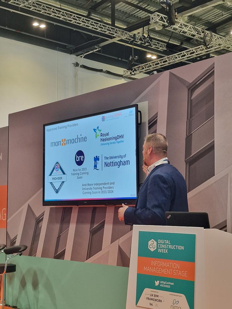 Richard White on the #dcw2023 #informationmanagement stage, introducing the <a href="/BuildingSMARTUK/">BuildingSMART UK&I</a> International professional certification. At <a href="/BRE_Group/">BRE Group</a> we are delighted to announce that we are now listed as an approved training provider!