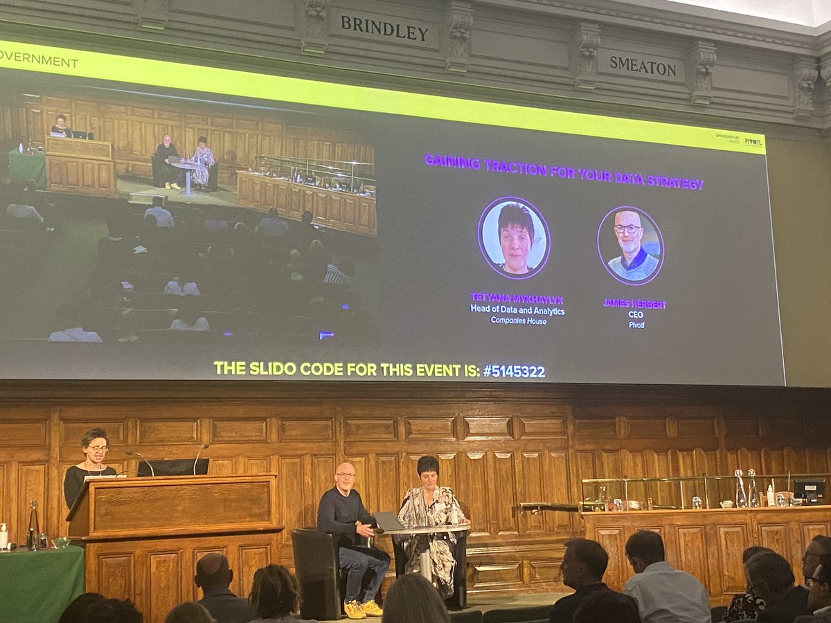 A great session from Tetyana Mykhaylyk of <a href="/CompaniesHouse/">Companies House</a> and James Herbert of <a href="/bepivotl/">Pivotl</a> who discussed the data strategy of Companies House and the importance of people, processes and internal comms in demystifying data

#thinkdata