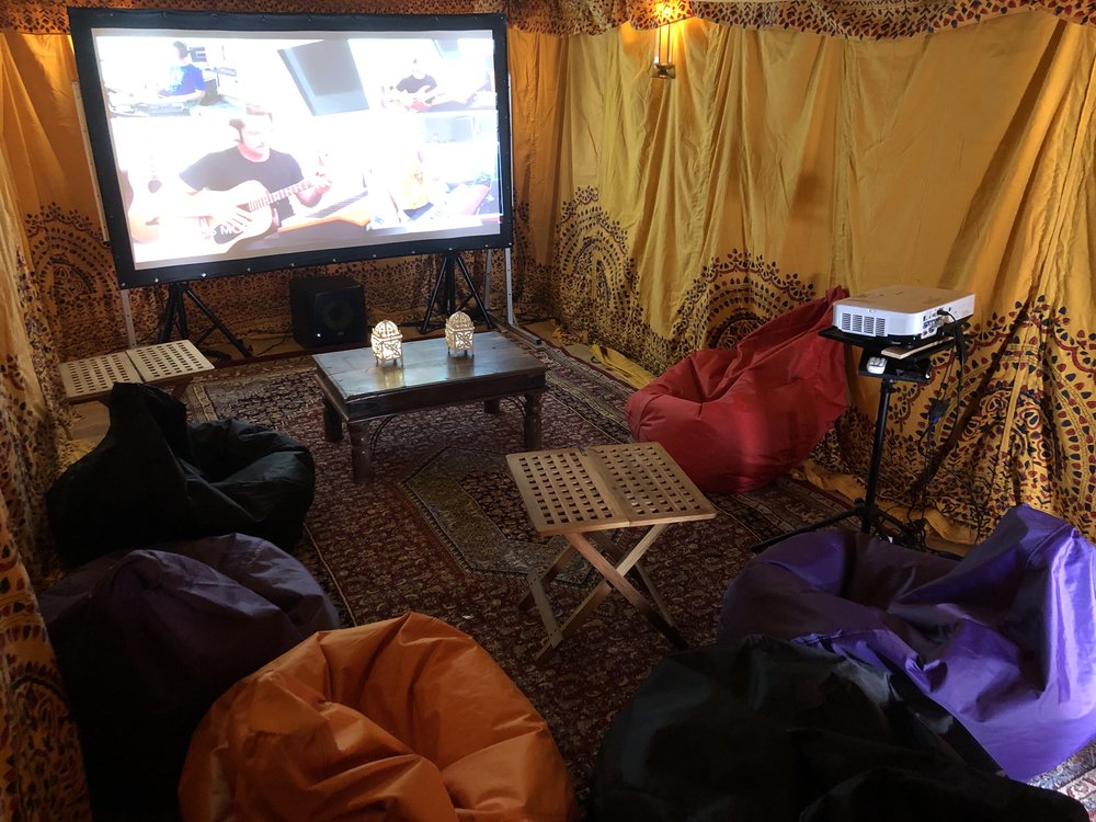Resonateeventss's tweet photo. Featuring our luxury marquee packages that embody the perfect amalgamation of comfort, style, and top-notch audiovisual quality. 

Learn more - https://t.co/tPRSVqIXc7

#Resonateevents #OutdoorCinema https://t.co/lKoXMsUJEf