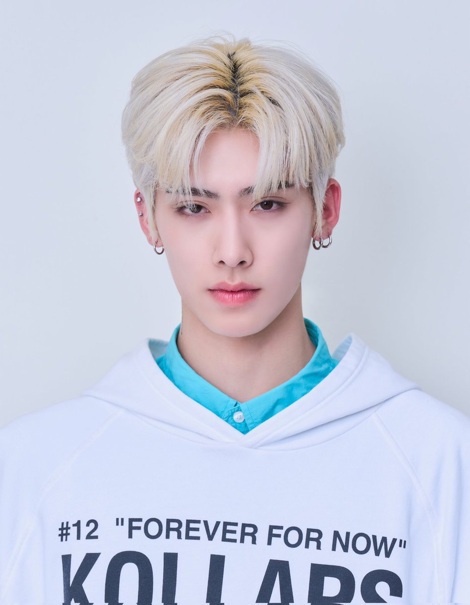 ZEROBASEONE_INA's tweet photo. 𝗭𝗘𝗥𝗢𝗕𝗔𝗦𝗘𝗢𝗡𝗘 𝗜𝗗 𝗣𝗵𝗼𝘁𝗼𝘀 [2/3]

#ZEROBASEONE #ZB1 
#제로베이스원 @ZB1_official https://t.co/o9dTPvIiue
