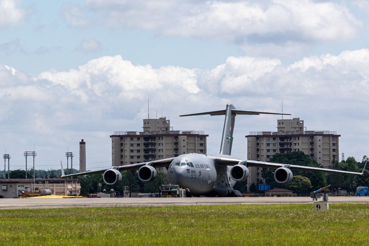 みんな大好きグロマス

横田友好祭まであと3日

#17の日
#C17
#GlobemasterⅢ