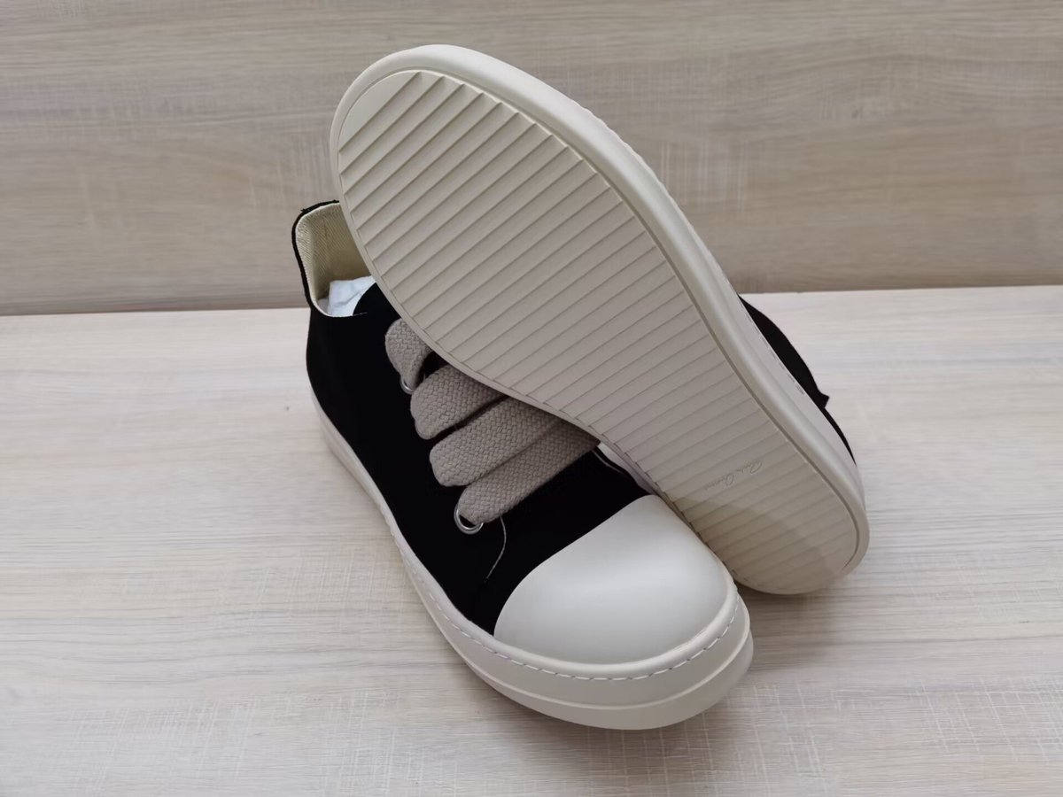 ShoeOut2's tweet photo. Rick Owens legit check ❤️ https://t.co/T5X4utUD74