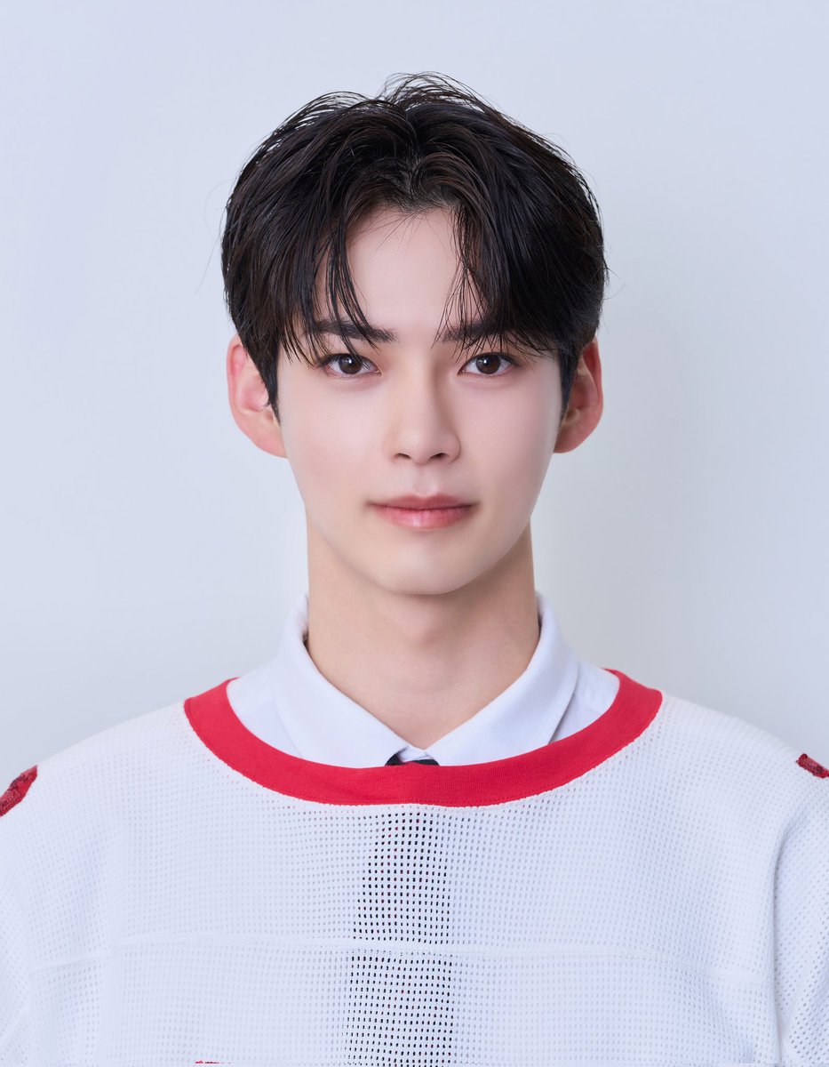 ZEROBASEONE_INA's tweet photo. [230517] mnet plus post

𝗭𝗘𝗥𝗢𝗕𝗔𝗦𝗘𝗢𝗡𝗘 𝗜𝗗 𝗣𝗵𝗼𝘁𝗼𝘀 
Available only for ZE_ROSE

#ZEROBASEONE #ZB1 
#제로베이스원 @ZB1_official https://t.co/p7VdEnNUzz