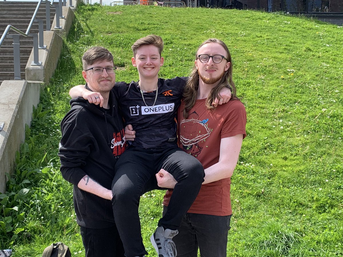 BlackBloxer tweet media