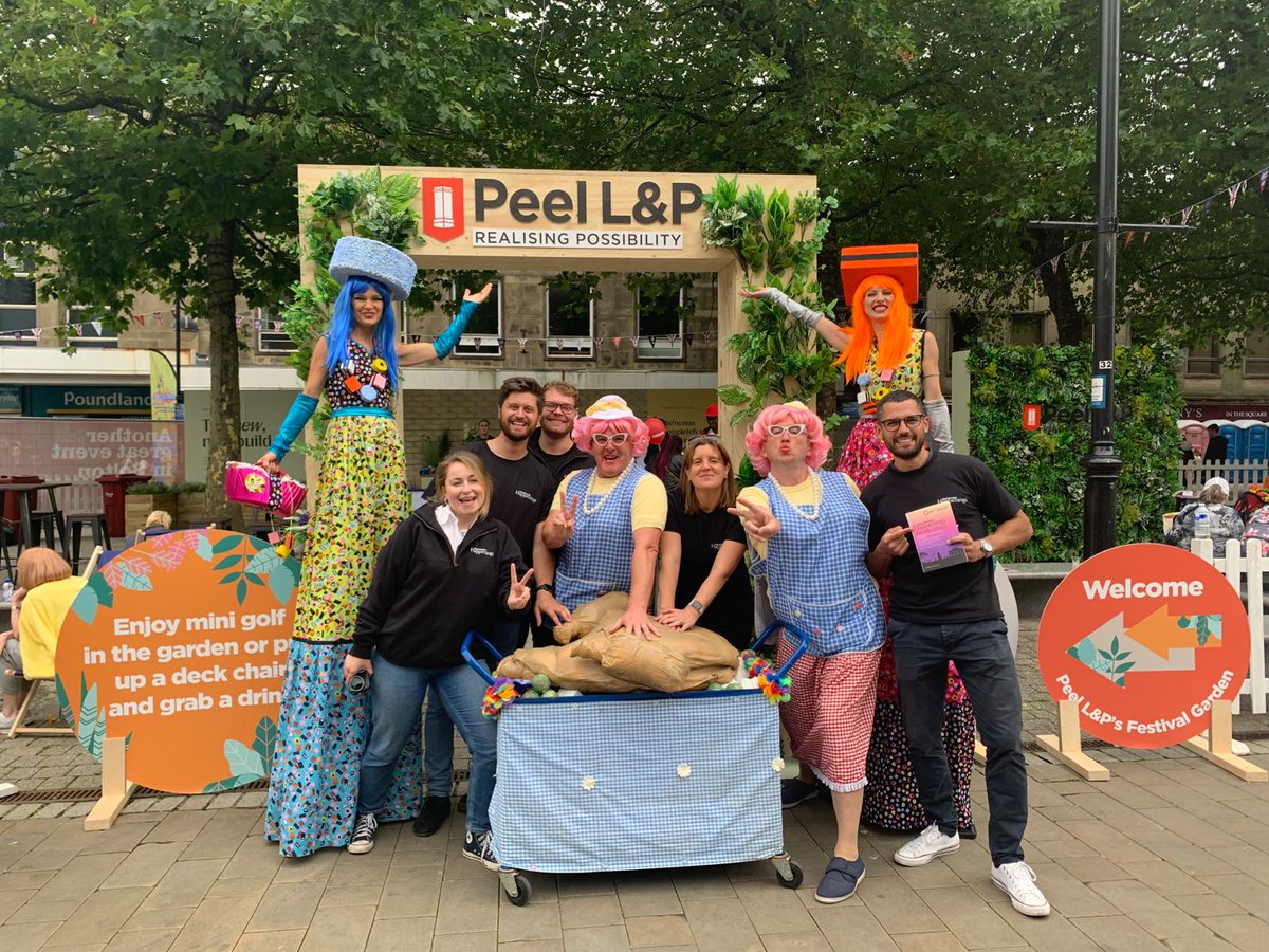 PeelLandP's tweet photo. Join us on Thursday at UKREiiF for the 'Bolton Breakfast' with @MasterChefUK Winner @SimonJWoodUK, @boltoncouncil, @BoltonFoodFest and @PeelLandP.
(Pictures taken from our festival garden at last years #BFDF)
Read more about GM @UKREiiF in @insidernwest
https://t.co/jAFMlxntgE https://t.co/00WIpucKpH
