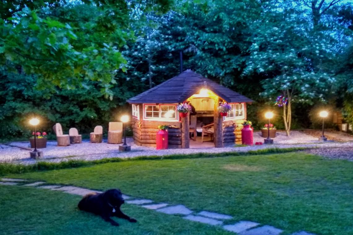 Somerset Garden Yurt and Gypsy Caravan tinyurl.com/2kqxshz9  #glamping #Somerset