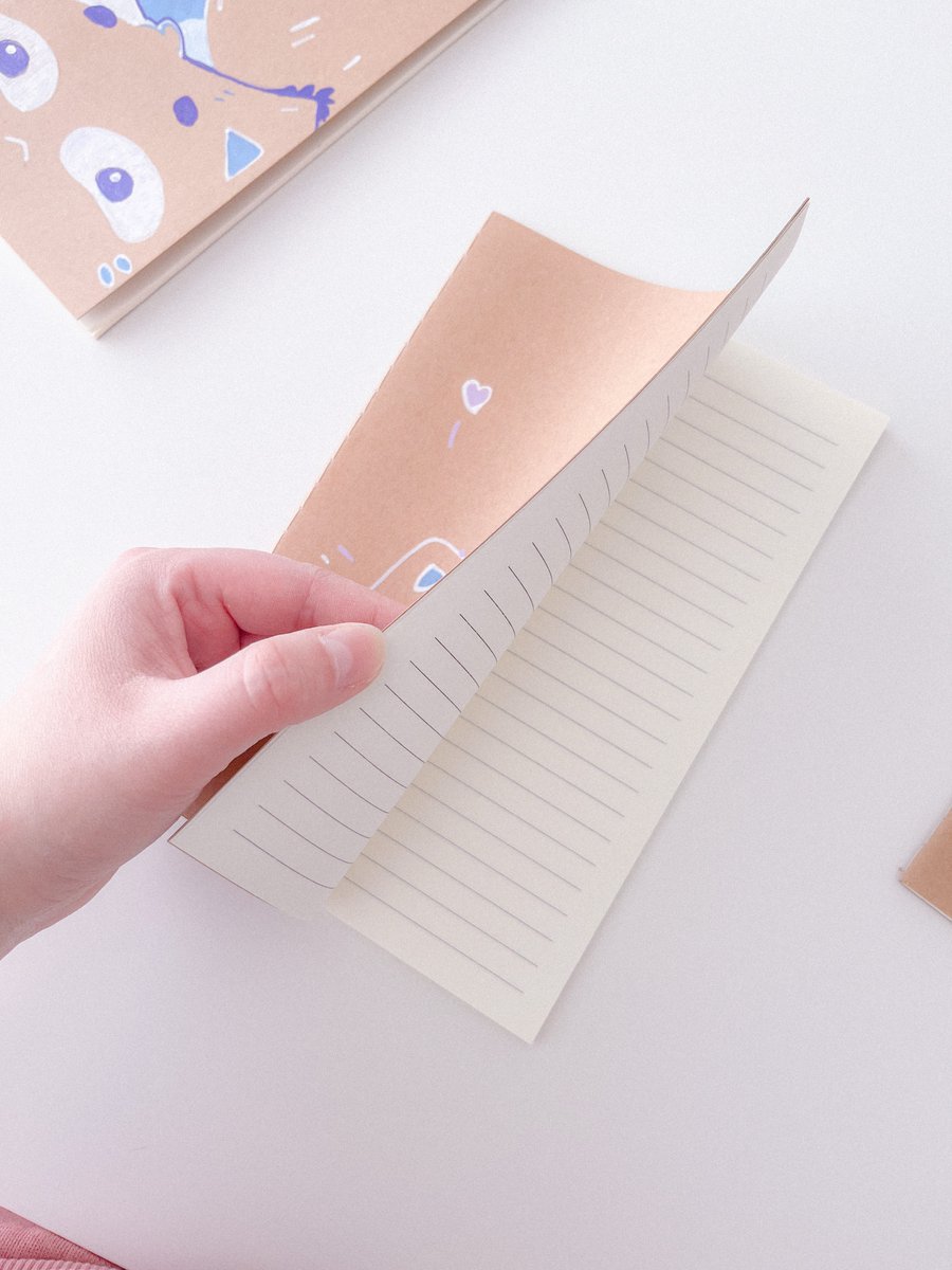 studiomiamouz's tweet image. I made some hand-drawn cute notebooks which are available now in my Etsy Store.
Wanted to make something traditionally and thought why not make notepads because I personally love stationery 🥰
Link below 👇