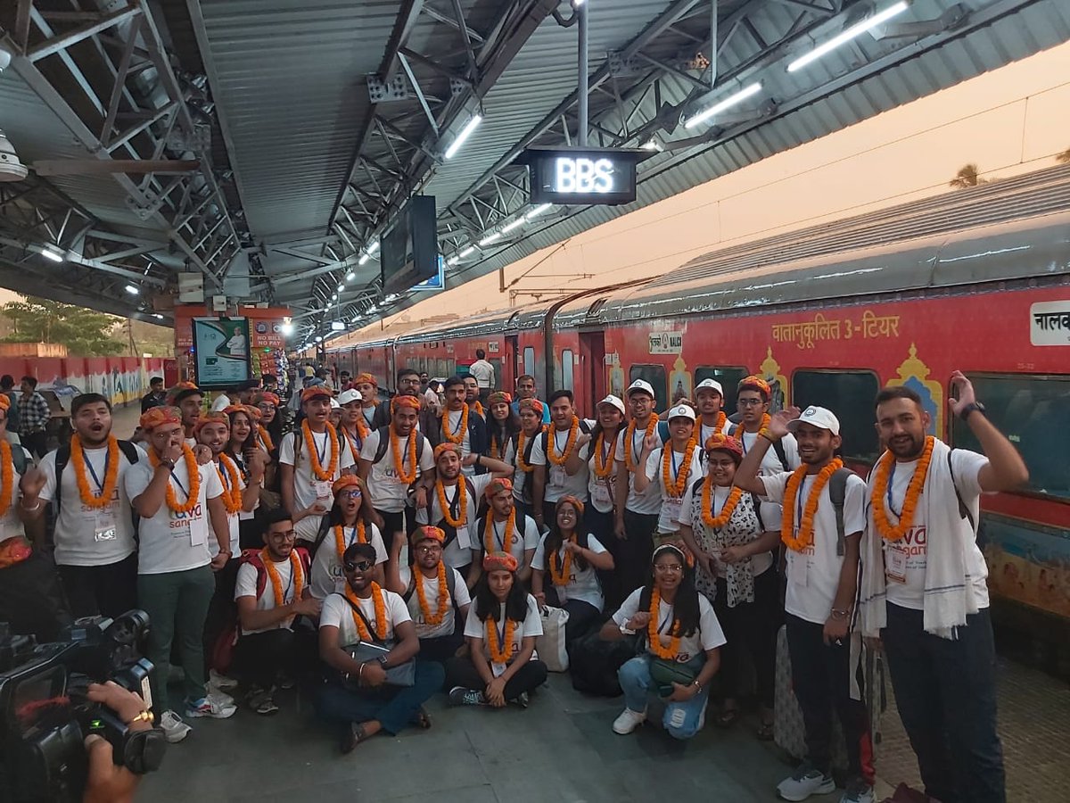 IRCTCofficial's tweet photo. https://t.co/f2ZgGz1K6I