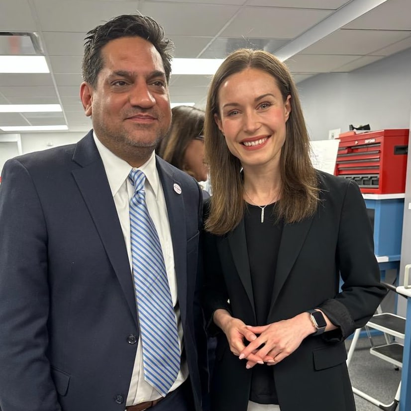 Sayar Lonial (@slonial) on Twitter photo what an honor to meet <a href="/sannamarin/">Sanna-Mari Nyman</a> on her visit to <a href="/nyutandon/">NYU Tandon</a> to learn more about #nyuwireless. <a href="/nyuniversity/">New York University</a> @finlandnewyork #nyutandonmade #NYUinBK what an honor to meet <a href="/sannamarin/">Sanna-Mari Nyman</a> on her visit to <a href="/nyutandon/">NYU Tandon</a> to learn more about #nyuwireless. <a href="/nyuniversity/">New York University</a> @finlandnewyork #nyutandonmade #NYUinBK
