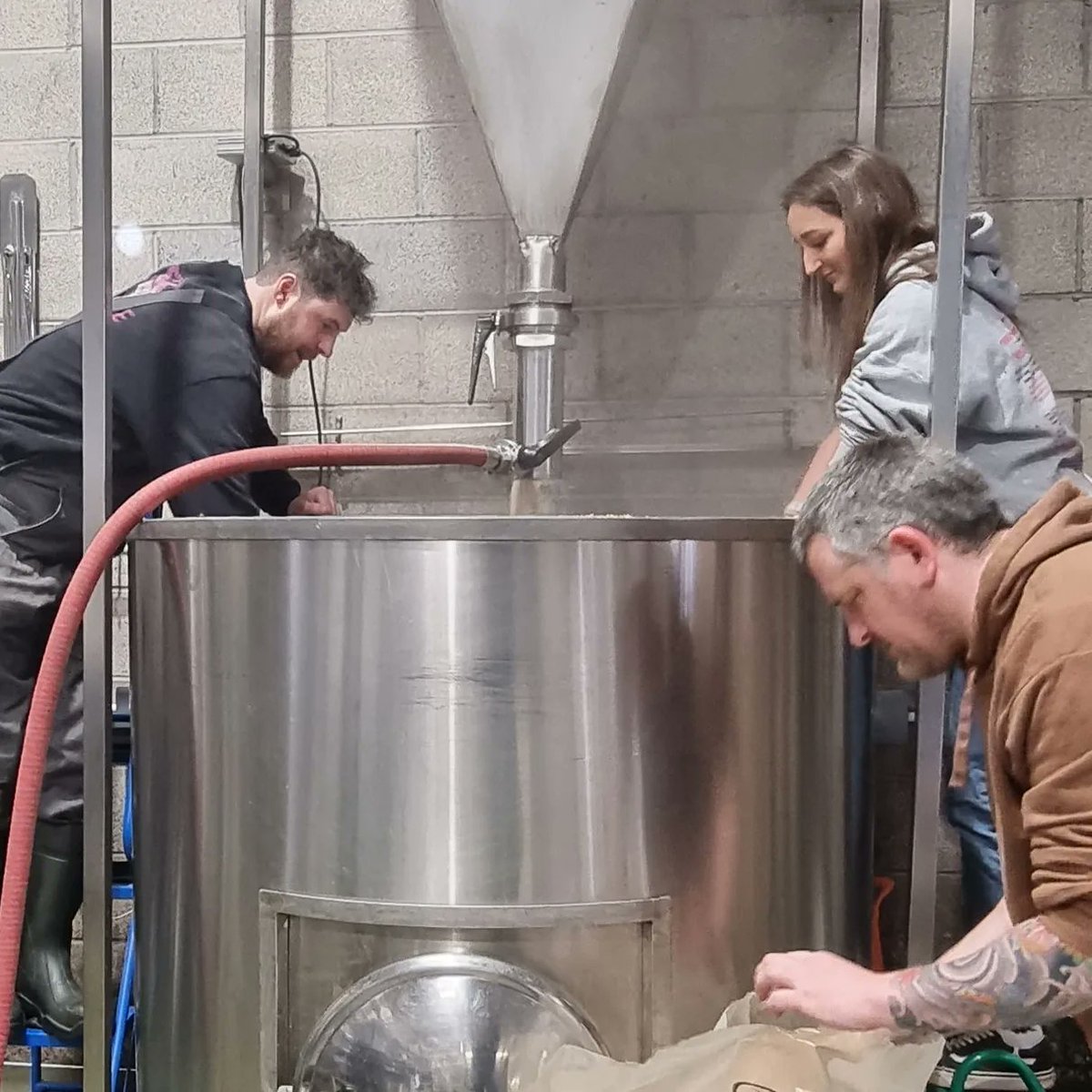 Torrside Brewing tweet media