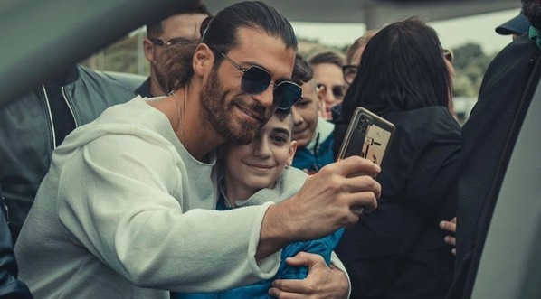 CanyamanMood's tweet photo. جذابترین 
I nominate the talented and Handsome Turkish lawyer, actor and model  #CanYaman for 
The 100 Most Handsome Faces of 2023
#100faces2023 #tccandler 
@tccandler https://t.co/1wY7jQ77II