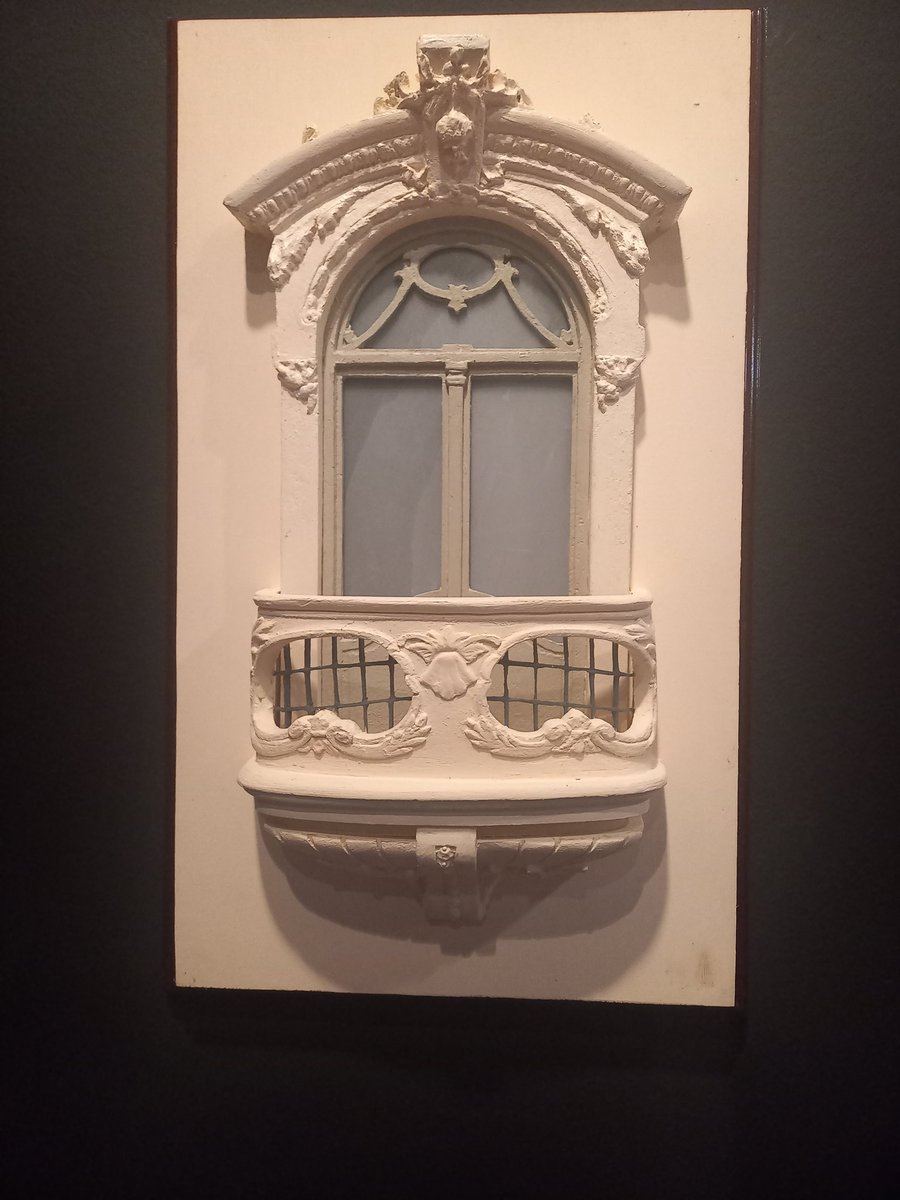 BertaGDeVega's tweet photo. En el #Mupam. ¿Qué edificio? Patrimonio a escala. https://t.co/dXLIQcVJ8T