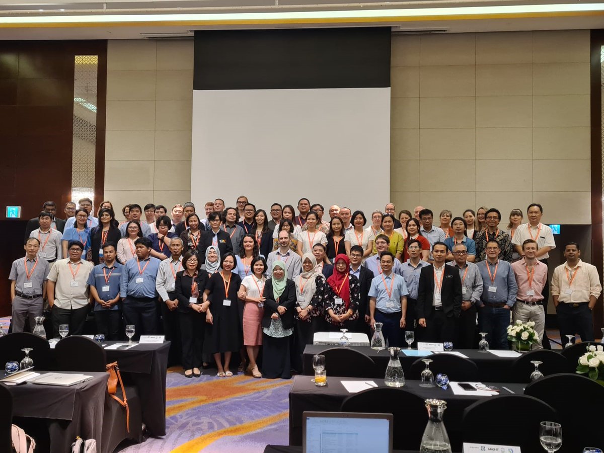 MetOfficeww's tweet image. The #WCSSP Southeast Asia Regional Science workshop this week focuses on building resilient community through good forecasts, communication &amp;amp;  action.

It supports collaborative activity to improve forecast capability with Vietnam, Philippines, Malaysia, Indonesia &amp;amp; UK partners.