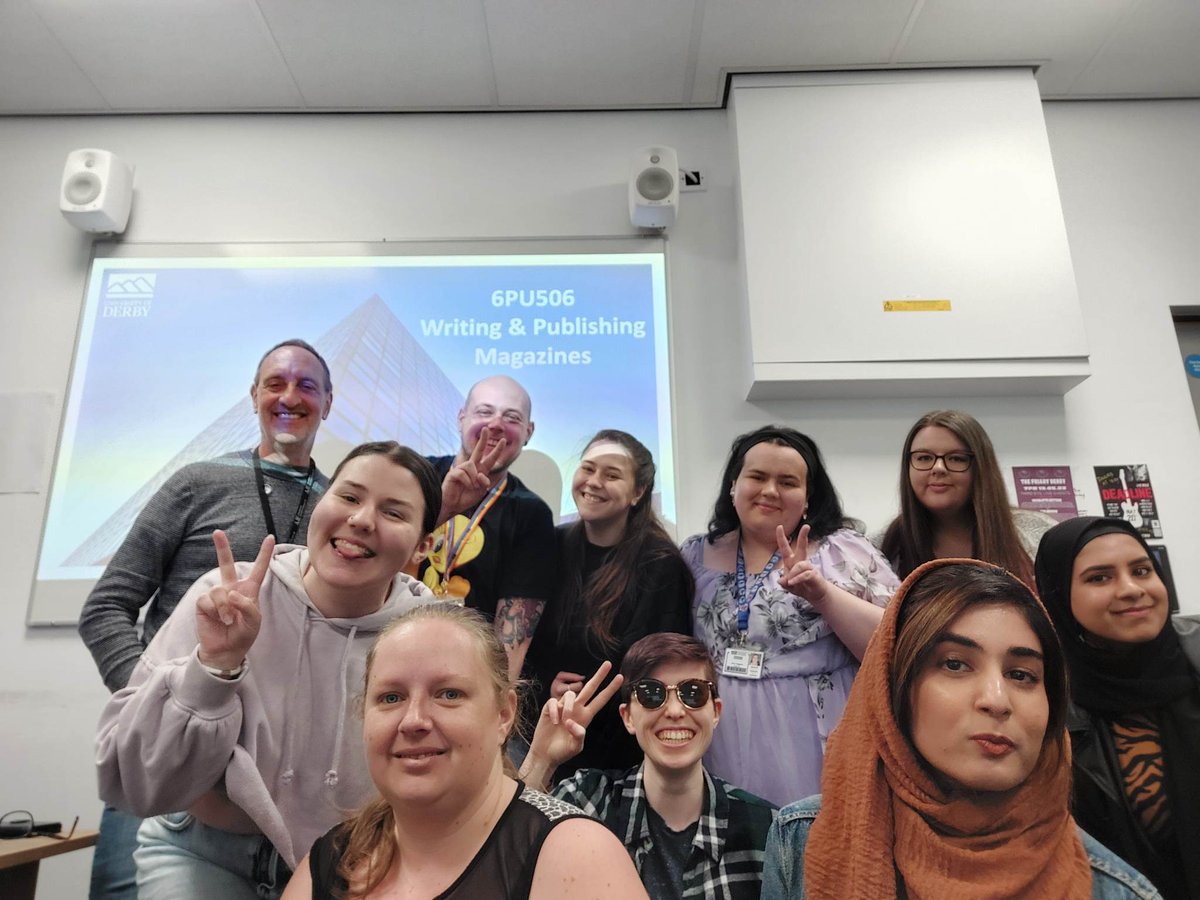 ConorPerrott's tweet photo. How is this our last class for @DerbyPublishing?! Three years of study with these wonderful weirdos 🥰😘 I couldn't ask for a better cohort and tutors! These have been some of the best (and most stressful) years of my life, and these guys have made it so much more memorable 💖 https://t.co/obj7zOWWXP