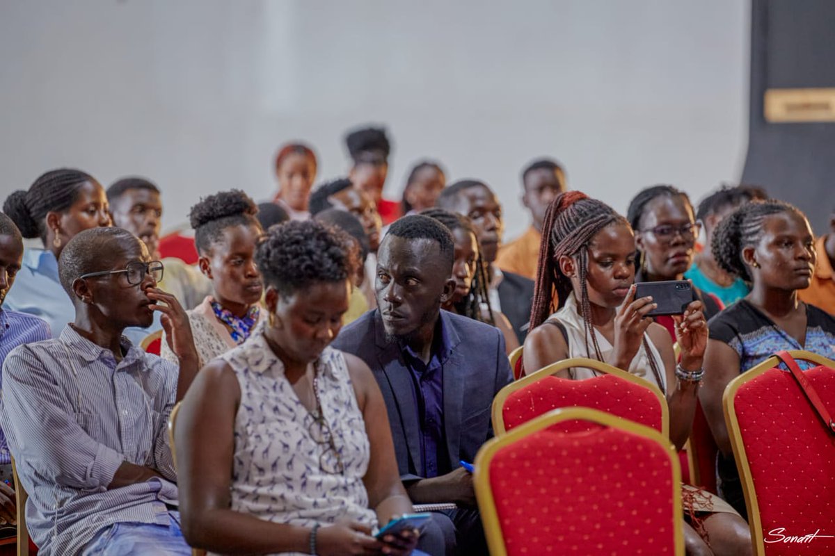 ElevateSM01's tweet photo. We had a great conversation during the International Boy Child Day and great impact was created by all the great speakers we had #SaveFutureFathers @EnockNkulanga of @leadminds @JK_Kazoora @KigoziMaggie @frankmbatenda @MotivUG https://t.co/HqhaGWRdEQ
