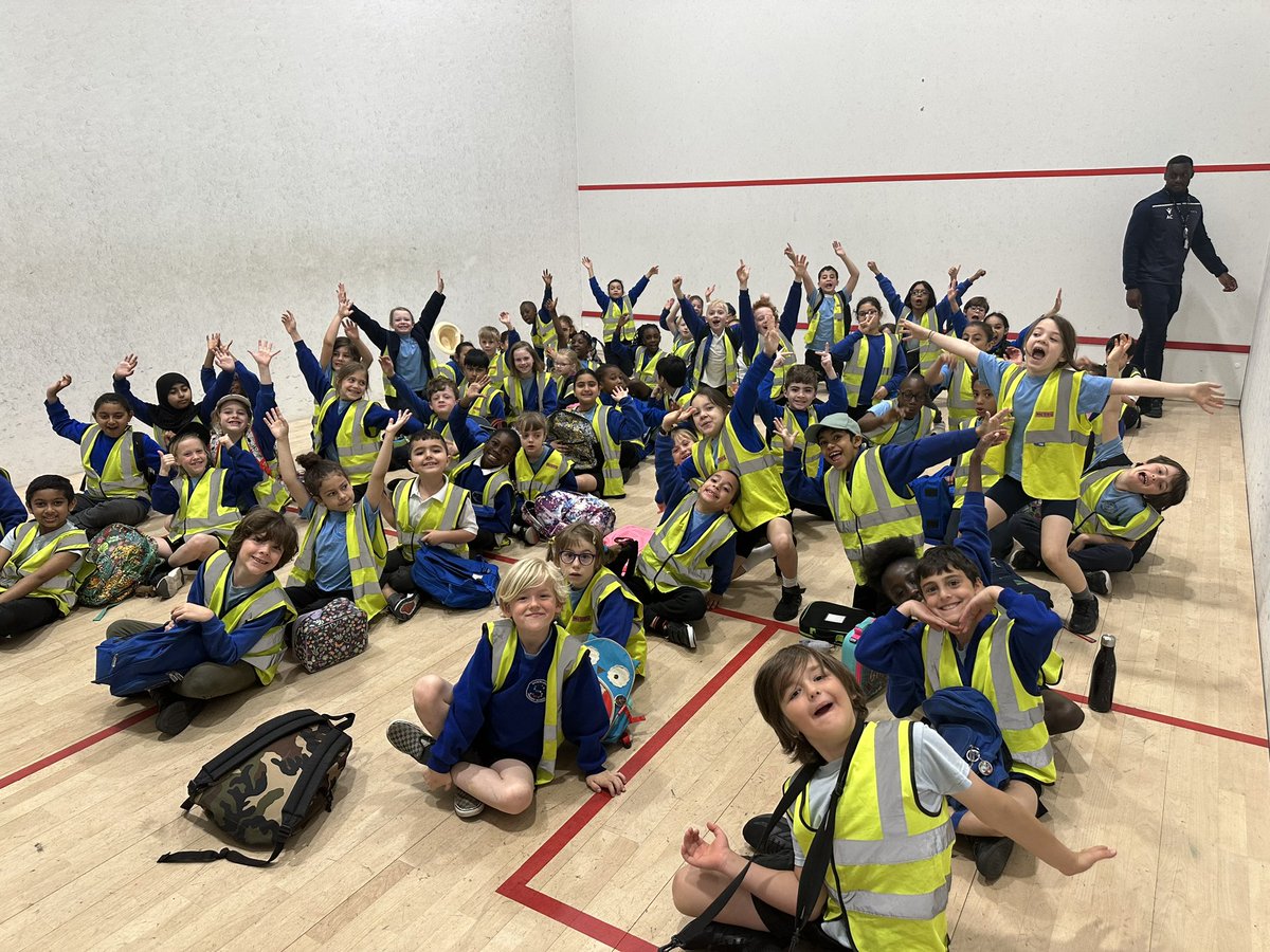 Miss Horrigan tweet media