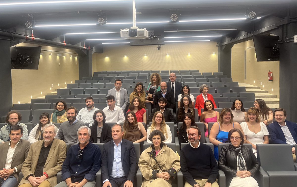 El Máster de Periodismo de Agencia de <a href="/EFEnoticias/">EFE Noticias</a> ha clausurado su edición 2022/2023 en el campus de Puerta de Toledo de la <a href="/uc3m/">UC3M</a>