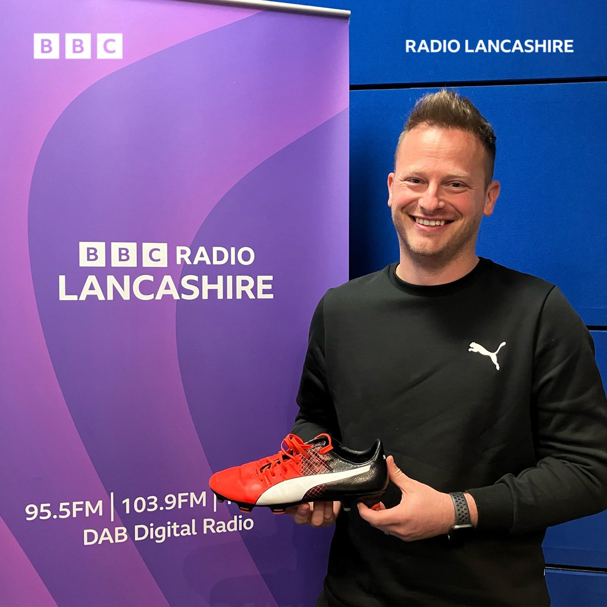 BBCLancashire's tweet image. Used football boots are getting a second chance while helping the community in #Blackpool.
@SharonHartley_ chatted to @BFCCT_ chief exec @ashhackett about their plans to take unwanted boots and give them to those in need.
🔊Give it a listen 📲 bbc.in/3MwXcJk