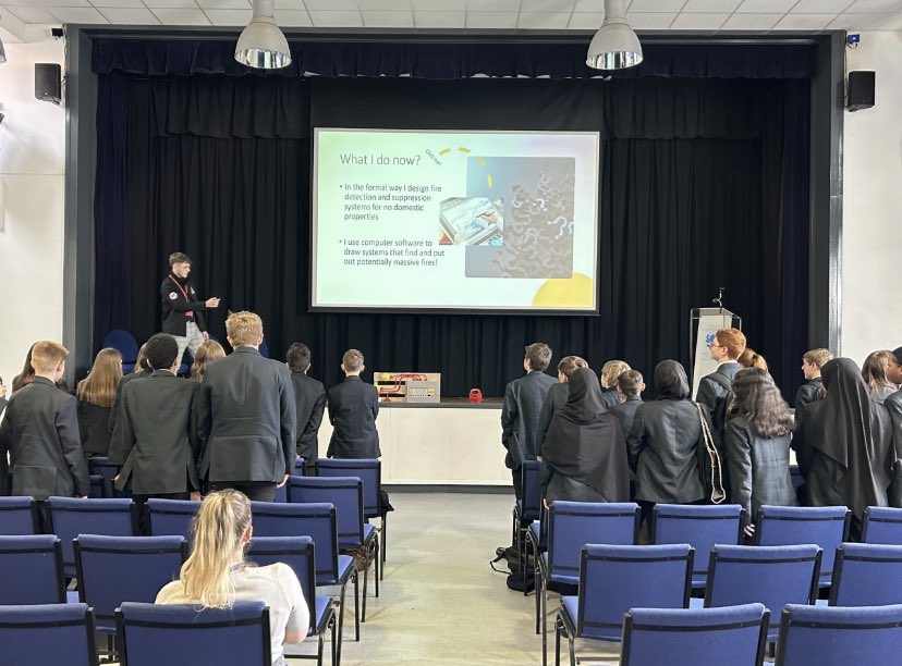 NChadCareers's tweet image. Futures Week for Y8!!  Yesterday we had Alex Ramsden an ex North Chadderton student, from @AspectFire to talk to the students about his education and career path in Design. @NorthChadderton