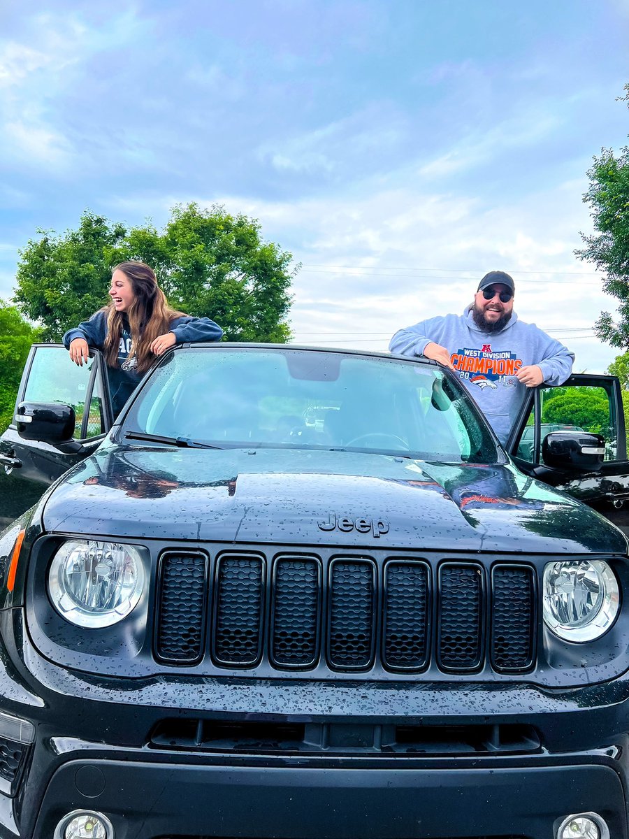 LiveFirstStreet's tweet image. Tired of paying for parking? 🚙 FSP has got you covered with our free parking that is included in the rent you already pay! We are 97% full for the fall  so contact us today to secure your spot before it is too late⏰