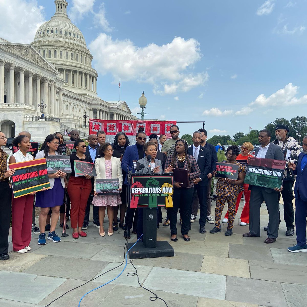 Reparations is not just about repairing the damage.

Reparations means equity.
Reparations means justice.
Reparations means dismantling the systems that have kept us marginalized.

Proud to support @RepCori’s #ReparationsResolution today. ✊🏾