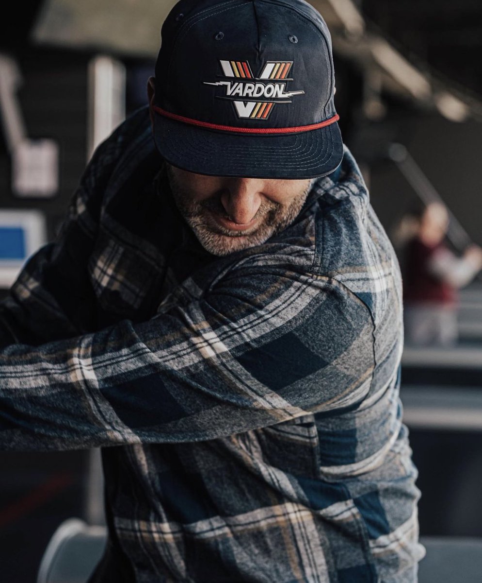 VardonPro's tweet image. Did you know that hats can reduce the amount of ultraviolet radiation reaching the eyes by 50%? Make sure that your head is protected this summer with our variety of hats! #vardon #driftfromtradition #hats