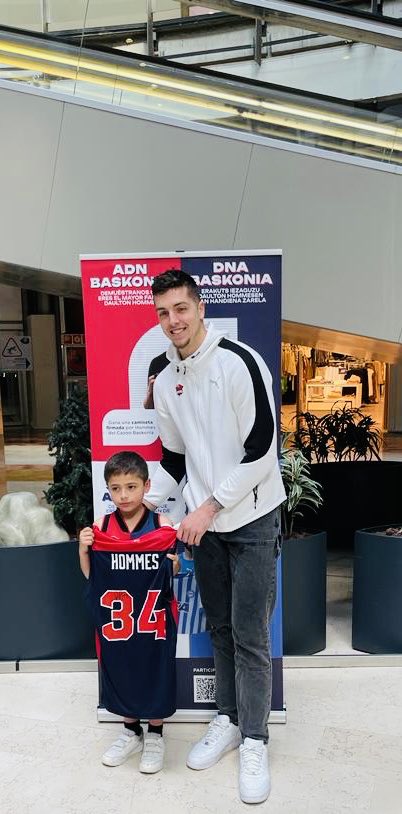 Asier Sanz Sabino tweet media