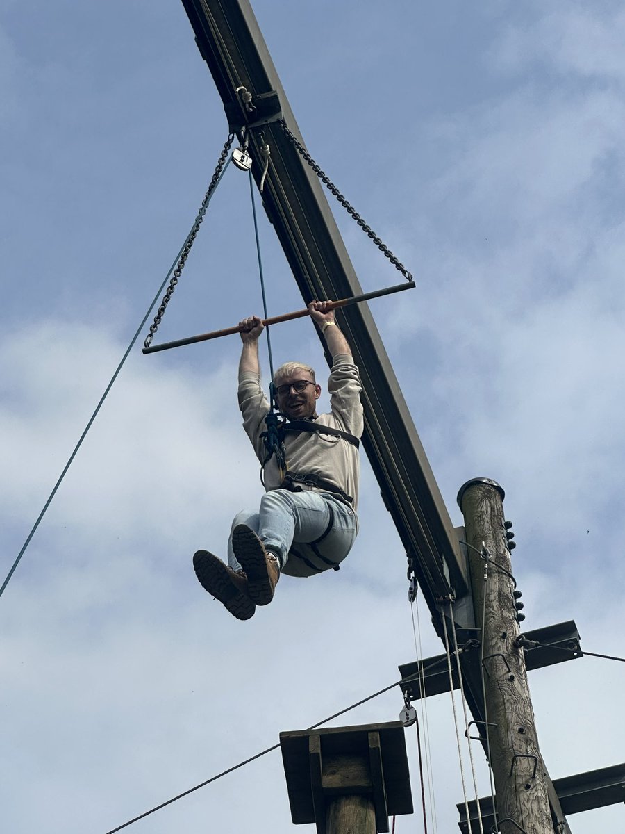 Mr Skeel absolutely smashing the trapeze 🙌🏼 <a href="/MrLSkeel/">Luke Skeel</a> <a href="/CN_Year6/">Castle Newnham Year 6</a> <a href="/CastleNewnham/">Castle Newnham</a>