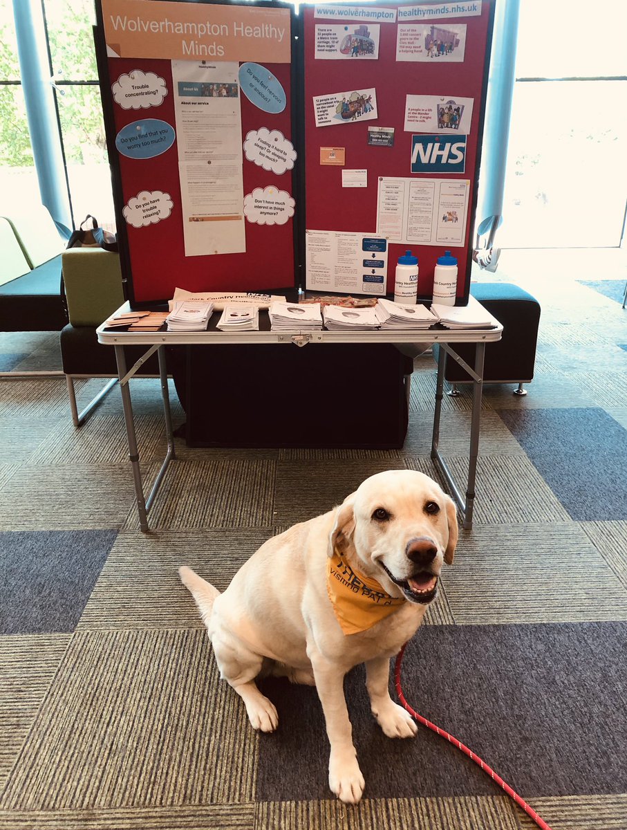 Colin <a href="/PetsAsTherapyUK/">Pets As Therapy</a> 🦮spreading the love ❤️ <a href="/wlv_uni/">University of Wolverhampton</a> <a href="/wlvuniwellbeing/">Wlvuniwellbeing</a> for #mentalhealthawarenessweek2023