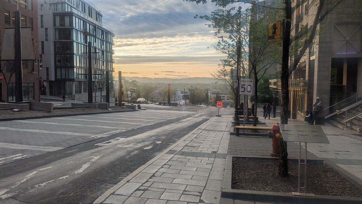 ArsenSenishin's tweet photo. Yesterday we visited Quebec, this wonderful historical city has a lot to see.despite the weather, we received a lot of positive emotions)))just look at this beauty
#Quebec
#canada
#trip
#journey 
#crosscanadafundraiser
#ukrainianscrosscanada https://t.co/McP7FfBylz