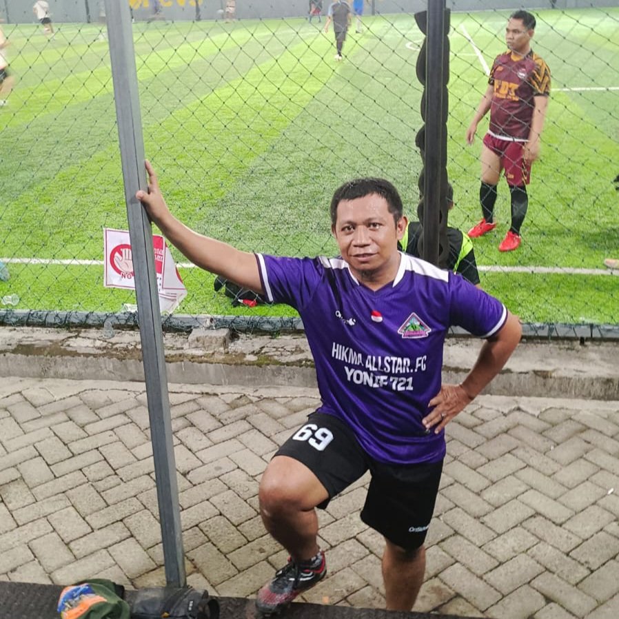 hikma fc  
#NotePluz - hikma fc pluz pluz 
sekali kali pakai warna selain merah pluz pluz 
warna ungu identik hikma fc pluz pluz 
enjoy the game pluz pluz💃💃💃 
@norcfootballofficial 
@minisoccerpelitakasih 
#MiniSoccer 
#PluzPluz 
#doelbeckz7 
#db7